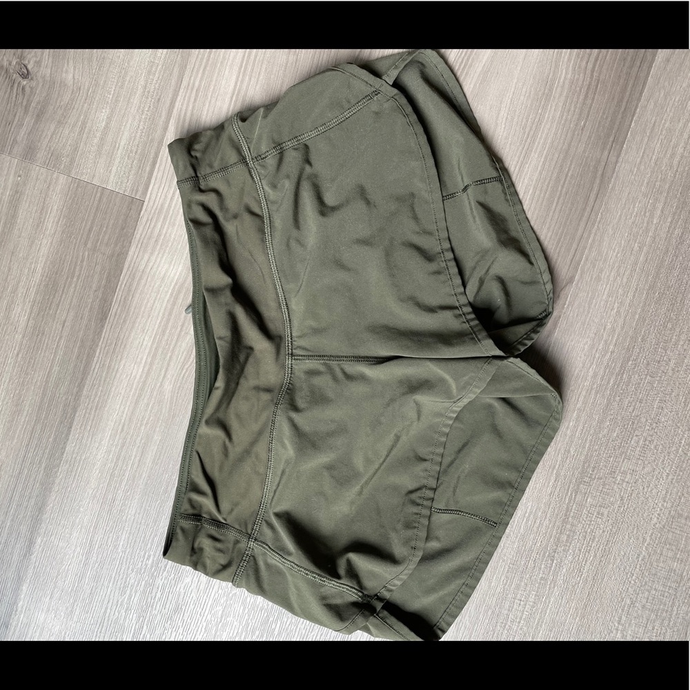 Like new lululemon speed up shorts
